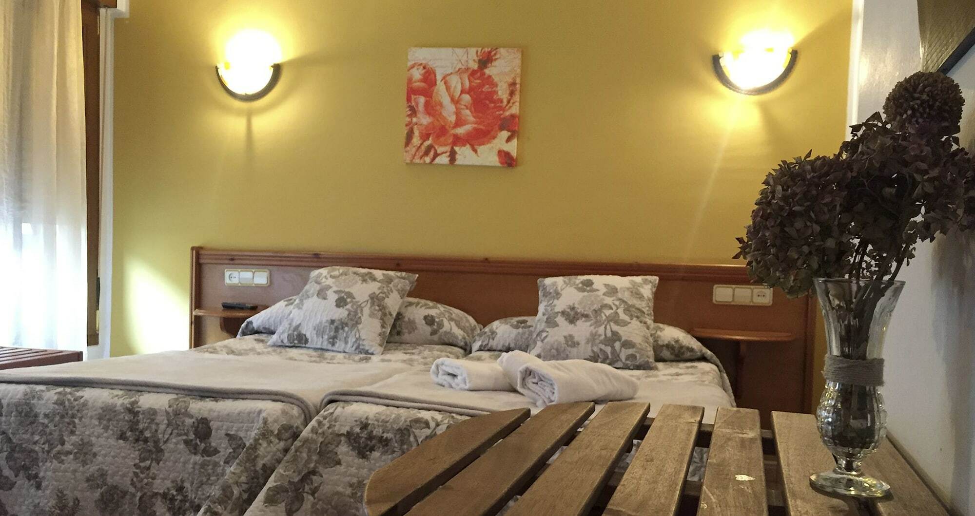 Hospedaje Torreon Onís Eksteriør bilde